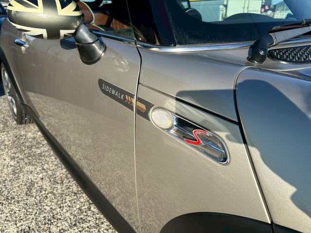 ＭＩＮＩ クーパーＳ　コンバーチブル　サイドウォーク　車検整備付　修復歴なし　正規ディーラー車　ＥＴＣ付き　レザーシート　タイミングチェーン　ステムシール交換（33枚目）