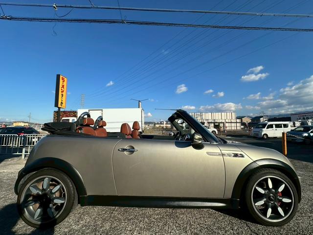 ＭＩＮＩ クーパーＳ　コンバーチブル　サイドウォーク　車検整備付　修復歴なし　正規ディーラー車　ＥＴＣ付き　レザーシート　タイミングチェーン　ステムシール交換（59枚目）