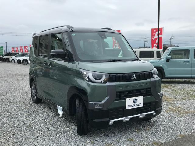 デリカミニ Ｔ　プレミアム　ターボ　２トーンルーフ　両側パワースライドドア　ステアリングヒーター　運転席＆助手席シートヒーター　デジタルルームミラー　サーキュレーター　ロールサンシェード　ルーフレール　撥水シート　全方位（6枚目）