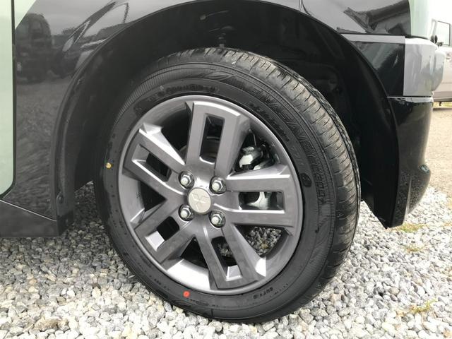 デリカミニ Ｔ　プレミアム　ターボ　２トーンルーフ　両側パワースライドドア　ステアリングヒーター　運転席＆助手席シートヒーター　デジタルルームミラー　サーキュレーター　ロールサンシェード　ルーフレール　撥水シート　全方位（20枚目）