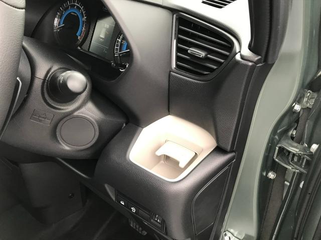 デリカミニ Ｔ　プレミアム　ターボ　２トーンルーフ　両側パワースライドドア　ステアリングヒーター　運転席＆助手席シートヒーター　デジタルルームミラー　サーキュレーター　ロールサンシェード　ルーフレール　撥水シート　全方位（25枚目）