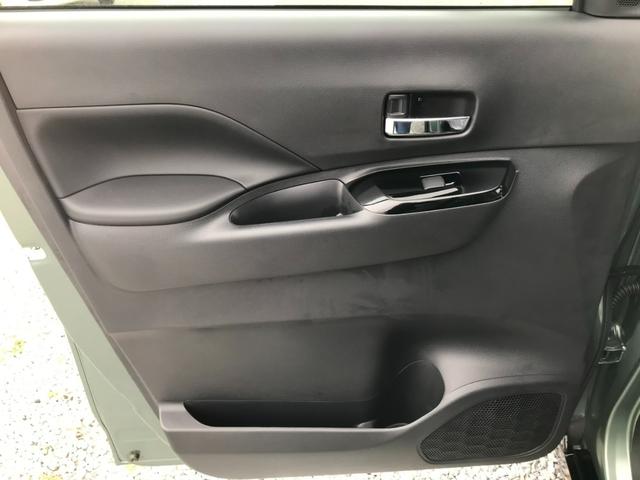 デリカミニ Ｔ　プレミアム　ターボ　２トーンルーフ　両側パワースライドドア　ステアリングヒーター　運転席＆助手席シートヒーター　デジタルルームミラー　サーキュレーター　ロールサンシェード　ルーフレール　撥水シート　全方位（43枚目）