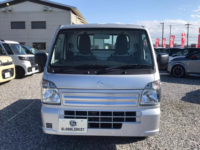 キャリイトラック ＫＣエアコン・パワステ　届出済未使用車　ＡＭ／ＦＭラジオ　４ＡＴ　デュアルカメラブレーキサポート　ヒルホールドコントロール　ぬかるみ脱出アシスト　オートライトシステム　アイドリングストップ　パワーウインドー（3枚目）