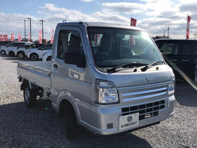 キャリイトラック ＫＣエアコン・パワステ　届出済未使用車　ＡＭ／ＦＭラジオ　４ＡＴ　デュアルカメラブレーキサポート　ヒルホールドコントロール　ぬかるみ脱出アシスト　オートライトシステム　アイドリングストップ　パワーウインドー（4枚目）