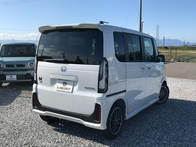 N-BOXカスタム ターボ ターボ 両側パワースライドドア パドルシフト 運転席・助手席シートヒーター ロールサンシェード シートバックテーブル Honda SENSING LEDヘッドライト 15インチAW USBポート(4枚目)