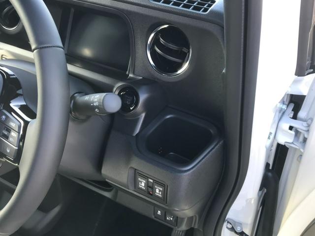 N-BOXカスタム ターボ ターボ 両側パワースライドドア パドルシフト 運転席・助手席シートヒーター ロールサンシェード シートバックテーブル Honda SENSING LEDヘッドライト 15インチAW USBポート(28枚目)