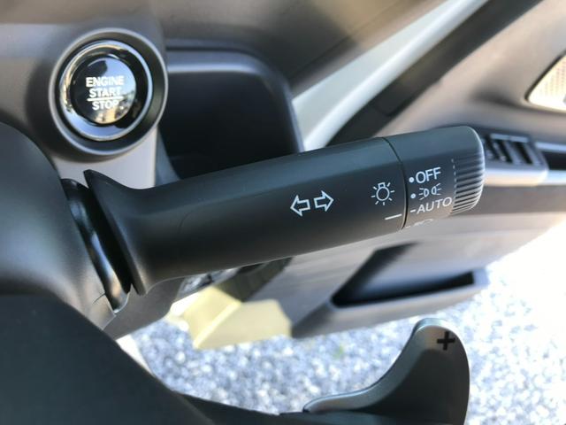 N-BOXカスタム ターボ ターボ 両側パワースライドドア パドルシフト 運転席・助手席シートヒーター ロールサンシェード シートバックテーブル Honda SENSING LEDヘッドライト 15インチAW USBポート(33枚目)