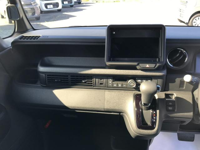 N-BOXカスタム ターボ ターボ 両側パワースライドドア パドルシフト 運転席・助手席シートヒーター ロールサンシェード シートバックテーブル Honda SENSING LEDヘッドライト 15インチAW USBポート(36枚目)