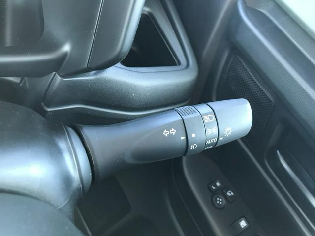 スペーシアギア ハイブリッドＸＺ　両側パワースライドドア　ステアリングヒーター　運転席・助手席シートヒーター　ルーフレール　アダプティブクルーズコントロール　ロールサンシェード　ＵＳＢポート　ステアリングスイッチ　シートバックテーブル（32枚目）