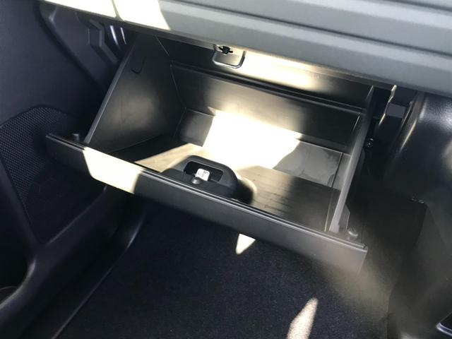 スペーシアギア ハイブリッドＸＺ　両側パワースライドドア　ステアリングヒーター　運転席・助手席シートヒーター　ルーフレール　アダプティブクルーズコントロール　ロールサンシェード　ＵＳＢポート　ステアリングスイッチ　シートバックテーブル（42枚目）