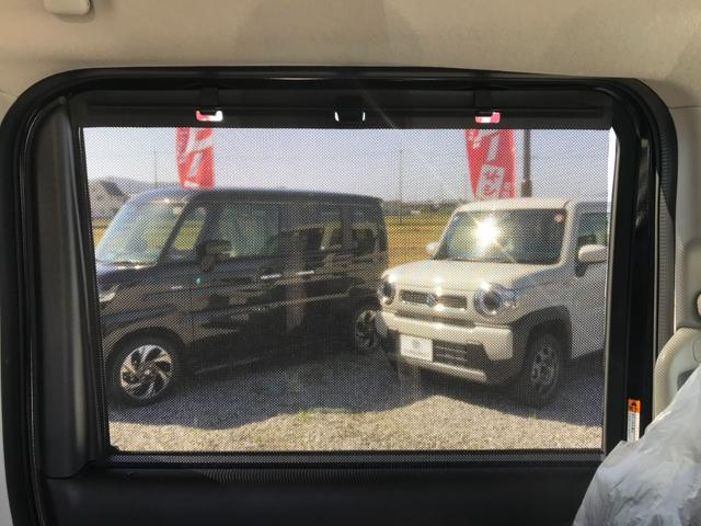 スペーシアギア ハイブリッドＸＺ　両側パワースライドドア　ステアリングヒーター　運転席・助手席シートヒーター　ルーフレール　アダプティブクルーズコントロール　ロールサンシェード　ＵＳＢポート　ステアリングスイッチ　シートバックテーブル（51枚目）