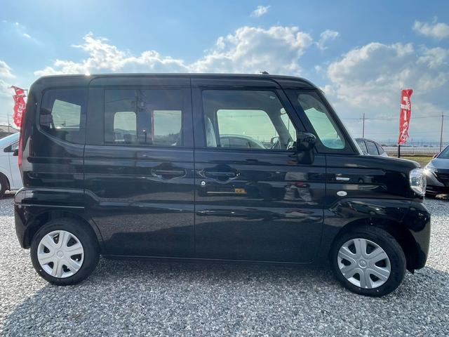 スペーシア ハイブリッドＧ　両側スライドドア　ステアリングスイッチ　キーレスプッシュスタートシステム　電動格納式リモコンドアミラー　マルチインフォメーションディスプレイ　オートライト　フルオートエアコン　アイドリングストップ（5枚目）