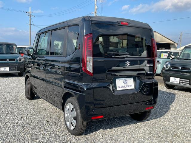 スペーシア ハイブリッドＧ　両側スライドドア　ステアリングスイッチ　キーレスプッシュスタートシステム　電動格納式リモコンドアミラー　マルチインフォメーションディスプレイ　オートライト　フルオートエアコン　アイドリングストップ（8枚目）