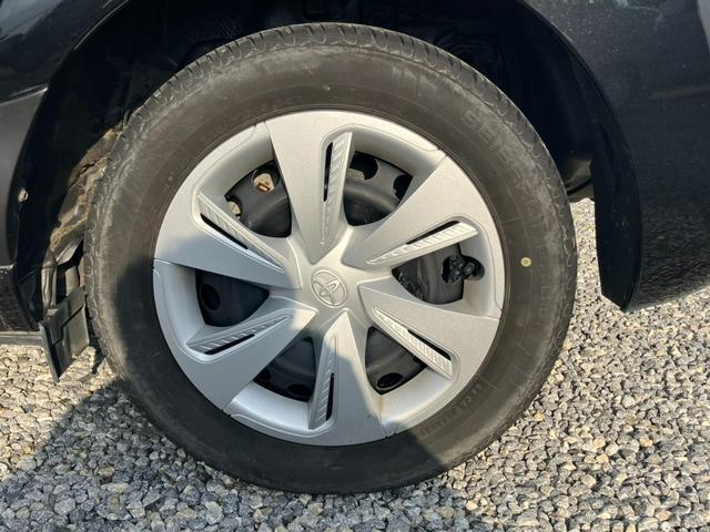 シエンタ ファンベースＧ　両側パワースライドドア　社外ナビ（カロッツェリア７インチ）　ＥＴＣ　バックカメラ　ステアリングヒーター　運転席・助手席シートヒーター　本革ステアリング　電動格納ミラー　ＬＥＤヘッドライト（20枚目）