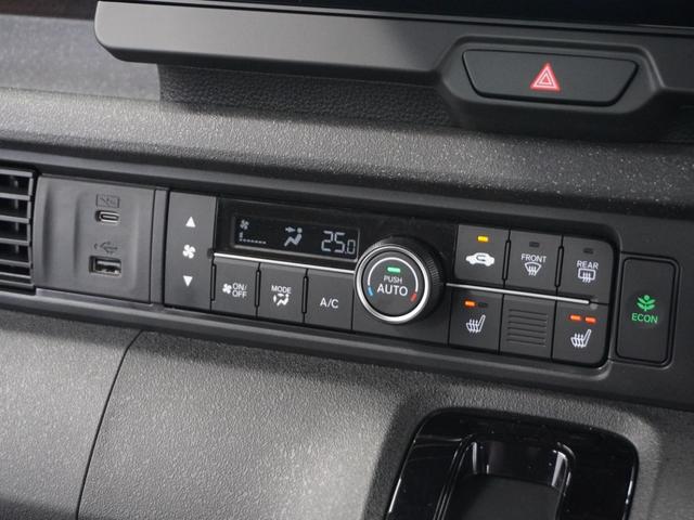 N-BOXカスタム ベースグレード 2年保証当社試乗車ナビDレコRカメETC両電扉(11枚目)