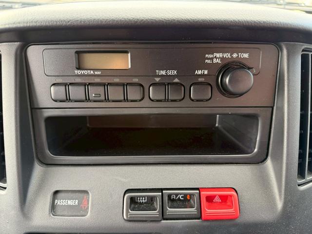 タウンエースバン ＧＬ　両側スライドドア／パワーウィンドウ／キーレス／ＥＴＣ　両側スライドドア／パワーウィンドウ／キーレス／ＥＴＣ／電格ミラー／荷室ウッドデッキ／ヘッドライトレベライザー／運転席・助手席エアバック／フルフラット／パワステ／エアバック／ワンオーナー／５人乗り（57枚目）