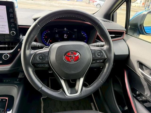 カローラツーリング 2000リミテッド 衝突軽減/ナビ/Bカメラ/スマートキー 衝突軽減ブレーキ/純正ナビ/バックカメラ/スマートキー/クルーズコントロール/シャイン18インチアルミ/シートヒーター/プッシュスタート/ETC/LEDライト/フォグ/パドルシフト/障害物センサー(12枚目)