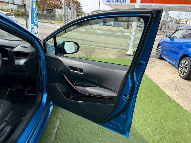 カローラツーリング 2000リミテッド 衝突軽減/ナビ/Bカメラ/スマートキー 衝突軽減ブレーキ/純正ナビ/バックカメラ/スマートキー/クルーズコントロール/シャイン18インチアルミ/シートヒーター/プッシュスタート/ETC/LEDライト/フォグ/パドルシフト/障害物センサー(46枚目)