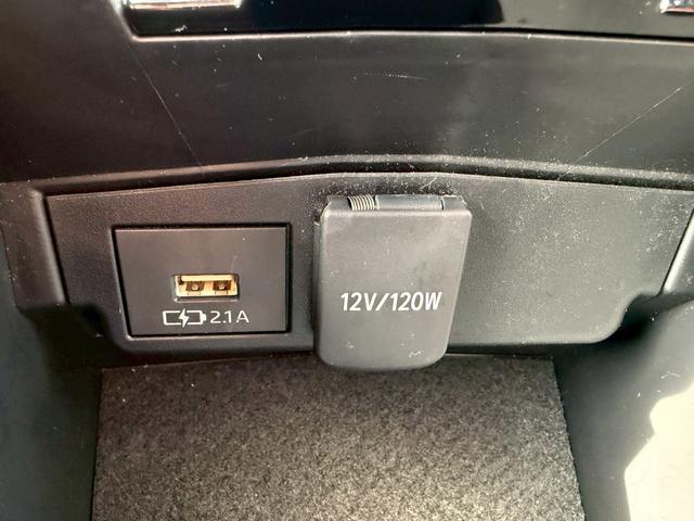 カローラツーリング 2000リミテッド 衝突軽減/ナビ/Bカメラ/スマートキー 衝突軽減ブレーキ/純正ナビ/バックカメラ/スマートキー/クルーズコントロール/シャイン18インチアルミ/シートヒーター/プッシュスタート/ETC/LEDライト/フォグ/パドルシフト/障害物センサー(71枚目)