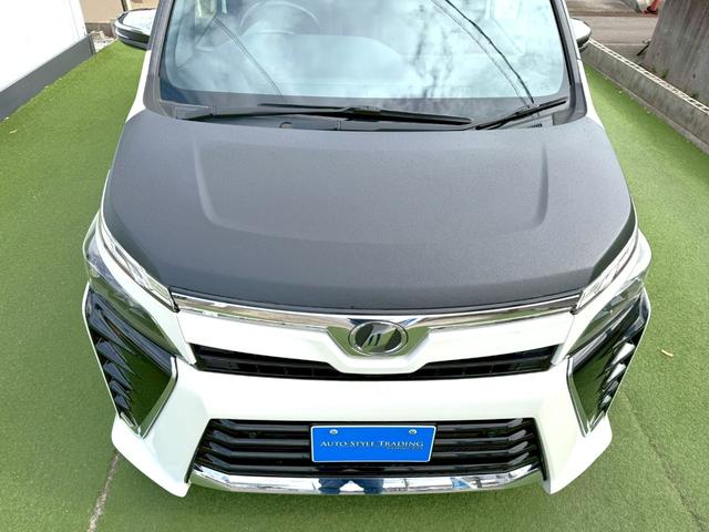 ヴォクシー ＺＳ　煌ＩＩ　衝突軽減／両側パワスラ／純正ナビ／バックカメラ　衝突軽減ブレーキ／両側パワースライドドア／純正ナビ／バックカメラ／スマートキー／クルーズコントロール／純正１６インチアルミ／後席モニター／ＥＴＣ／地デジ／ＬＥＤヘッドライト／フォグランプ／ラプター塗装（28枚目）