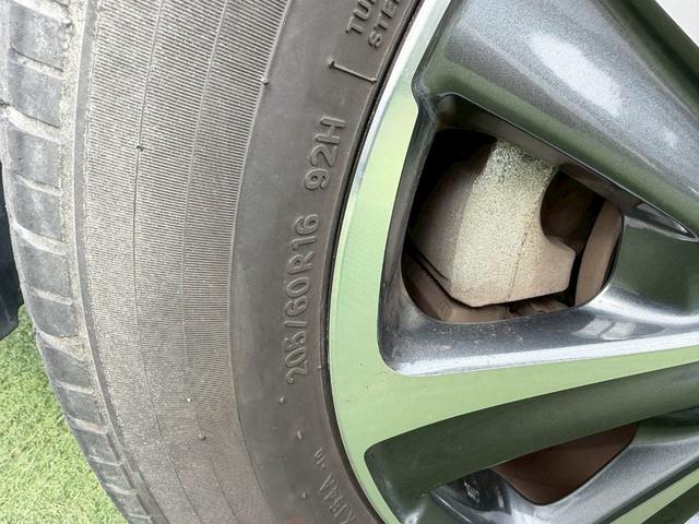 ヴォクシー ＺＳ　煌ＩＩ　衝突軽減／両側パワスラ／純正ナビ／バックカメラ　衝突軽減ブレーキ／両側パワースライドドア／純正ナビ／バックカメラ／スマートキー／クルーズコントロール／純正１６インチアルミ／後席モニター／ＥＴＣ／地デジ／ＬＥＤヘッドライト／フォグランプ／ラプター塗装（30枚目）