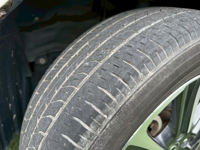 ヴォクシー ＺＳ　煌ＩＩ　衝突軽減／両側パワスラ／純正ナビ／バックカメラ　衝突軽減ブレーキ／両側パワースライドドア／純正ナビ／バックカメラ／スマートキー／クルーズコントロール／純正１６インチアルミ／後席モニター／ＥＴＣ／地デジ／ＬＥＤヘッドライト／フォグランプ／ラプター塗装（32枚目）