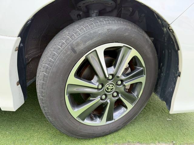 ヴォクシー ＺＳ　煌ＩＩ　衝突軽減／両側パワスラ／純正ナビ／バックカメラ　衝突軽減ブレーキ／両側パワースライドドア／純正ナビ／バックカメラ／スマートキー／クルーズコントロール／純正１６インチアルミ／後席モニター／ＥＴＣ／地デジ／ＬＥＤヘッドライト／フォグランプ／ラプター塗装（33枚目）