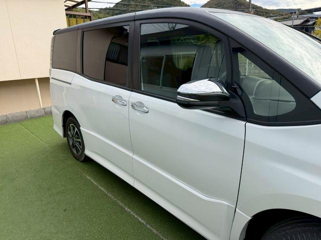 ヴォクシー ＺＳ　煌ＩＩ　衝突軽減／両側パワスラ／純正ナビ／バックカメラ　衝突軽減ブレーキ／両側パワースライドドア／純正ナビ／バックカメラ／スマートキー／クルーズコントロール／純正１６インチアルミ／後席モニター／ＥＴＣ／地デジ／ＬＥＤヘッドライト／フォグランプ／ラプター塗装（69枚目）