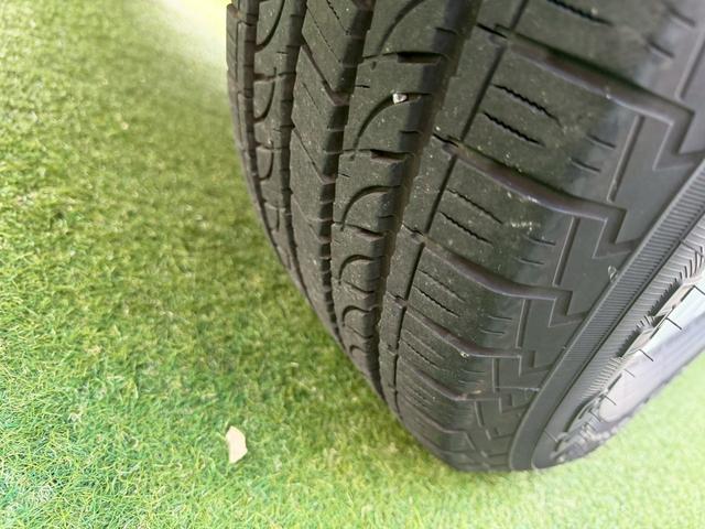 ランドクルーザープラド ＴＸ　４ＷＤ／トヨタセーフティーセンス／ナビ／バックカメラ　トヨタセーフティーセンス／純正ナビ／バックカメラ／スマートキー／地デジ／４ＷＤ／クルーズコントロール／プッシュスタート／純正１７インチアルミ／ＥＴＣ／ＬＥＤヘッドライト／フォグランプ／障害物センサー（36枚目）