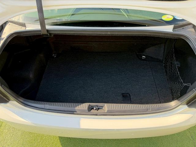 弊社おすすめのガラスコーティングはいかがでしょうか　お車がよみがえります　納車時のみの特別価格にてご提案させていただきます