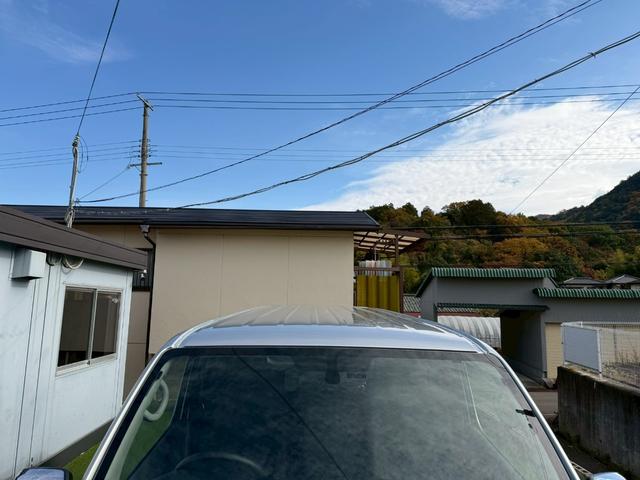 ＮＶ３５０キャラバンバン ロングＤＸ　衝突軽減／ナビ／バックカメラ／パワーウィンドウ　衝突軽減ブレーキ／純正ナビ／バックカメラ／パワーウィンドウ／キーレス／地デジ／両側スライドドア／ＥＴＣ／ヘッドライトレベライザー／フルフラット／横滑り防止／パワステ／エアコン／エアバック（29枚目）