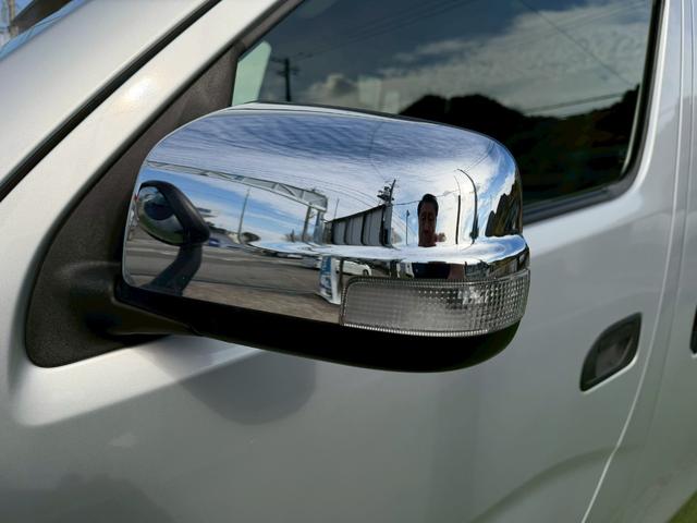 ＮＶ３５０キャラバンバン ロングＤＸ　衝突軽減／ナビ／バックカメラ／パワーウィンドウ　衝突軽減ブレーキ／純正ナビ／バックカメラ／パワーウィンドウ／キーレス／地デジ／両側スライドドア／ＥＴＣ／ヘッドライトレベライザー／フルフラット／横滑り防止／パワステ／エアコン／エアバック（33枚目）