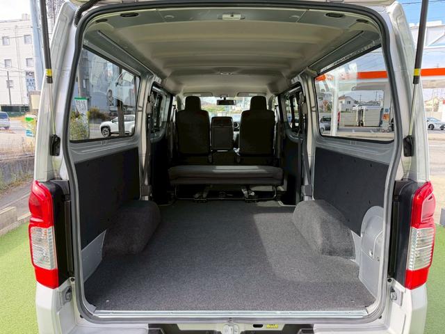 ＮＶ３５０キャラバンバン ロングＤＸ　衝突軽減／ナビ／バックカメラ／パワーウィンドウ　衝突軽減ブレーキ／純正ナビ／バックカメラ／パワーウィンドウ／キーレス／地デジ／両側スライドドア／ＥＴＣ／ヘッドライトレベライザー／フルフラット／横滑り防止／パワステ／エアコン／エアバック（47枚目）