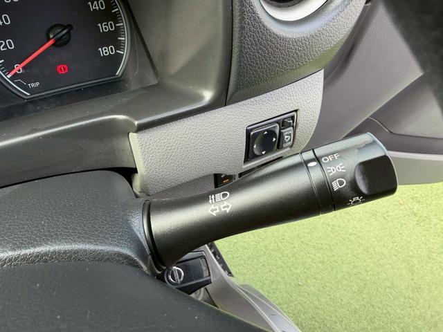 NV350キャラバンバン ロングDX 衝突軽減/ナビ/バックカメラ/パワーウィンドウ 衝突軽減ブレーキ/純正ナビ/バックカメラ/パワーウィンドウ/キーレス/地デジ/両側スライドドア/ETC/ヘッドライトレベライザー/フルフラット/横滑り防止/パワステ/エアコン/エアバック(55枚目)