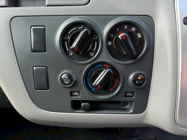 NV350キャラバンバン ロングDX 衝突軽減/ナビ/バックカメラ/パワーウィンドウ 衝突軽減ブレーキ/純正ナビ/バックカメラ/パワーウィンドウ/キーレス/地デジ/両側スライドドア/ETC/ヘッドライトレベライザー/フルフラット/横滑り防止/パワステ/エアコン/エアバック(60枚目)