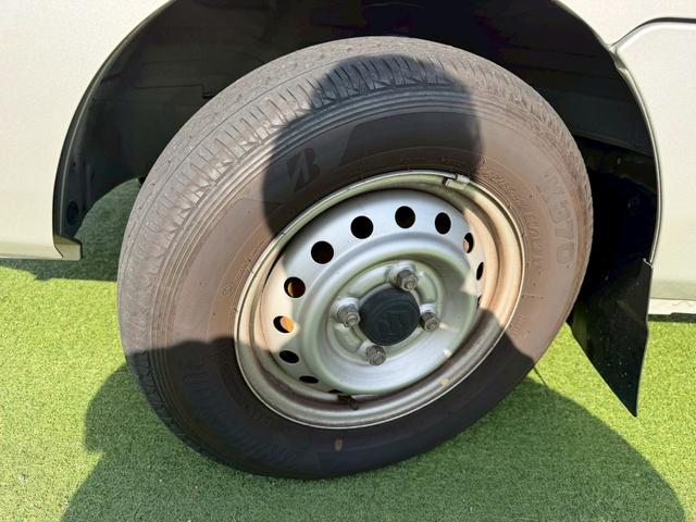 スーパーキャリイ Ｌ　衝突軽減ブレーキ／５速ミッション／レーンキープアシスト　衝突軽減ブレーキ／５速ミッション／レーンキープアシスト／横滑り防止装置／ＡＢＳ／オートライト／運転席・助手席エアバック／エアコン／パワステ（17枚目）