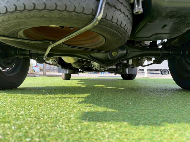 スーパーキャリイ Ｌ　衝突軽減ブレーキ／５速ミッション／レーンキープアシスト　衝突軽減ブレーキ／５速ミッション／レーンキープアシスト／横滑り防止装置／ＡＢＳ／オートライト／運転席・助手席エアバック／エアコン／パワステ（40枚目）