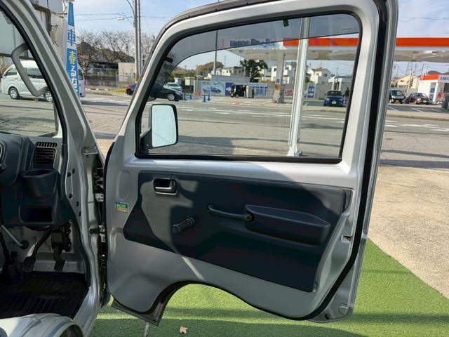 スーパーキャリイ Ｌ　衝突軽減ブレーキ／５速ミッション／レーンキープアシスト　衝突軽減ブレーキ／５速ミッション／レーンキープアシスト／横滑り防止装置／ＡＢＳ／オートライト／運転席・助手席エアバック／エアコン／パワステ（42枚目）