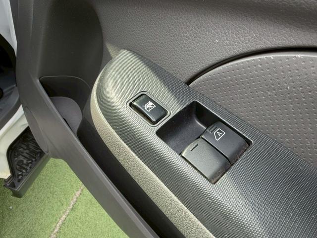 ＮＶ３５０キャラバンバン ロングＤＸディーゼルターボ　衝突軽減／純正ナビ／バックカメラ　衝突軽減ブレーキ／純正ナビ／バックカメラ／パワーウィンドウ／ディーゼルターボ／両側スライドドア／キーレス／ＥＴＣ／地デジ／６人乗り／ヘッドライトレベライザー／Ｂｌｕｅｔｏｏｔｈ／フルフラット／ＡＢＳ（10枚目）