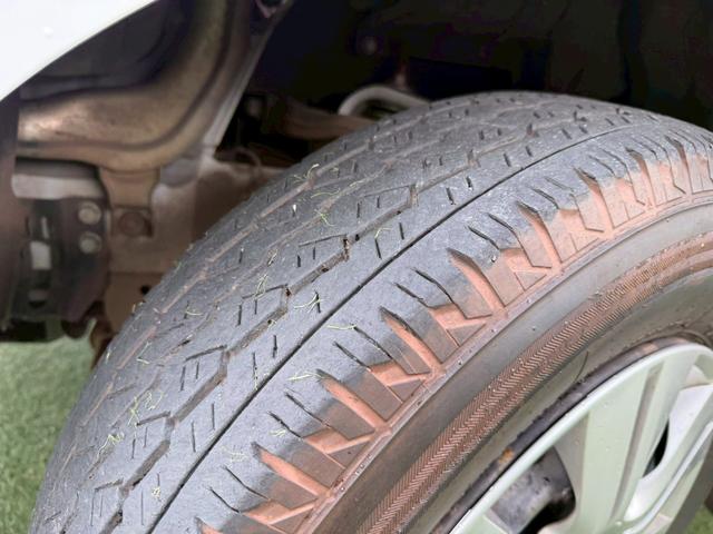 ＮＶ３５０キャラバンバン ロングＤＸディーゼルターボ　衝突軽減／純正ナビ／バックカメラ　衝突軽減ブレーキ／純正ナビ／バックカメラ／パワーウィンドウ／ディーゼルターボ／両側スライドドア／キーレス／ＥＴＣ／地デジ／６人乗り／ヘッドライトレベライザー／Ｂｌｕｅｔｏｏｔｈ／フルフラット／ＡＢＳ（32枚目）