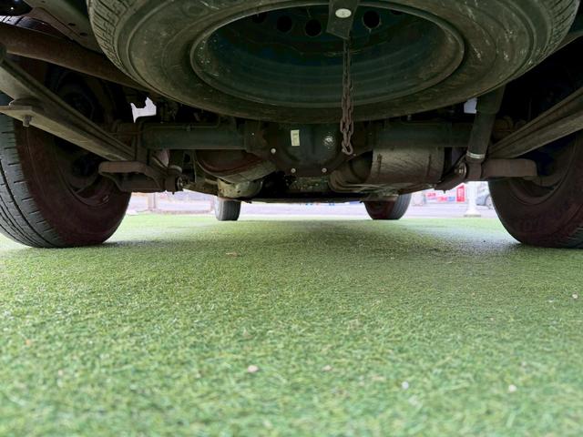 ＮＶ３５０キャラバンバン ロングＤＸディーゼルターボ　衝突軽減／純正ナビ／バックカメラ　衝突軽減ブレーキ／純正ナビ／バックカメラ／パワーウィンドウ／ディーゼルターボ／両側スライドドア／キーレス／ＥＴＣ／地デジ／６人乗り／ヘッドライトレベライザー／Ｂｌｕｅｔｏｏｔｈ／フルフラット／ＡＢＳ（43枚目）