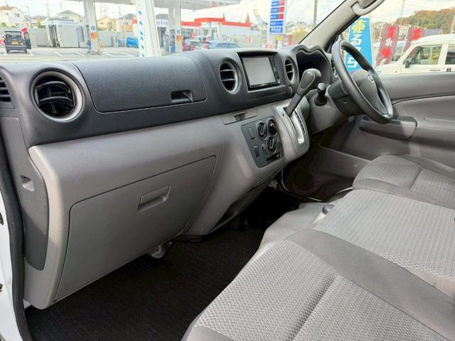 ＮＶ３５０キャラバンバン ロングＤＸディーゼルターボ　衝突軽減／純正ナビ／バックカメラ　衝突軽減ブレーキ／純正ナビ／バックカメラ／パワーウィンドウ／ディーゼルターボ／両側スライドドア／キーレス／ＥＴＣ／地デジ／６人乗り／ヘッドライトレベライザー／Ｂｌｕｅｔｏｏｔｈ／フルフラット／ＡＢＳ（47枚目）