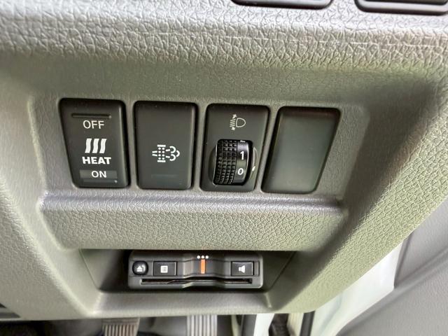 ＮＶ３５０キャラバンバン ロングＤＸディーゼルターボ　衝突軽減／純正ナビ／バックカメラ　衝突軽減ブレーキ／純正ナビ／バックカメラ／パワーウィンドウ／ディーゼルターボ／両側スライドドア／キーレス／ＥＴＣ／地デジ／６人乗り／ヘッドライトレベライザー／Ｂｌｕｅｔｏｏｔｈ／フルフラット／ＡＢＳ（58枚目）