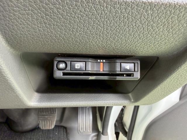 ＮＶ３５０キャラバンバン ロングＤＸディーゼルターボ　衝突軽減／純正ナビ／バックカメラ　衝突軽減ブレーキ／純正ナビ／バックカメラ／パワーウィンドウ／ディーゼルターボ／両側スライドドア／キーレス／ＥＴＣ／地デジ／６人乗り／ヘッドライトレベライザー／Ｂｌｕｅｔｏｏｔｈ／フルフラット／ＡＢＳ（59枚目）