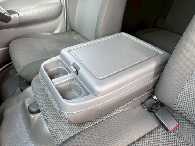 ＮＶ３５０キャラバンバン ロングＤＸディーゼルターボ　衝突軽減／純正ナビ／バックカメラ　衝突軽減ブレーキ／純正ナビ／バックカメラ／パワーウィンドウ／ディーゼルターボ／両側スライドドア／キーレス／ＥＴＣ／地デジ／６人乗り／ヘッドライトレベライザー／Ｂｌｕｅｔｏｏｔｈ／フルフラット／ＡＢＳ（67枚目）