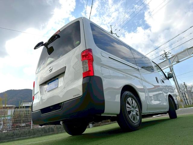 ＮＶ３５０キャラバンバン ロングＤＸディーゼルターボ　衝突軽減／純正ナビ／バックカメラ　衝突軽減ブレーキ／純正ナビ／バックカメラ／パワーウィンドウ／ディーゼルターボ／両側スライドドア／キーレス／ＥＴＣ／地デジ／６人乗り／ヘッドライトレベライザー／Ｂｌｕｅｔｏｏｔｈ／フルフラット／ＡＢＳ（69枚目）