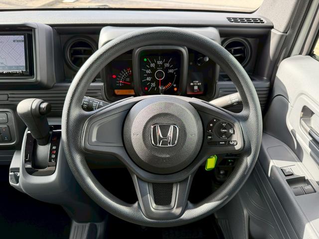 N-VAN G ホンダセンシング/衝突軽減/社外ナビ/地デジ/クルコン ホンダセンシング/衝突軽減ブレーキ/社外ナビ/地デジ/クルーズコントロール/両側スライドドア/キーレス/障害物センサー/レーンキープアシスト/ヘッドライトレベライザー/オートライト/オートエアコン(12枚目)