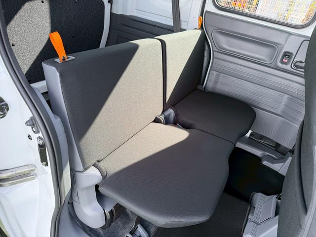 N-VAN G ホンダセンシング/衝突軽減/社外ナビ/地デジ/クルコン ホンダセンシング/衝突軽減ブレーキ/社外ナビ/地デジ/クルーズコントロール/両側スライドドア/キーレス/障害物センサー/レーンキープアシスト/ヘッドライトレベライザー/オートライト/オートエアコン(14枚目)
