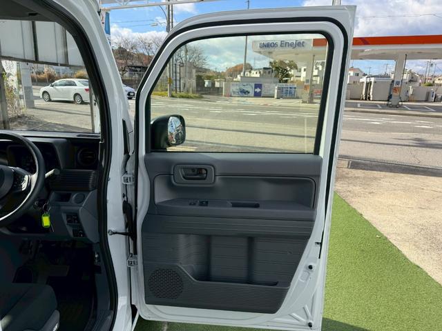 N-VAN G ホンダセンシング/衝突軽減/社外ナビ/地デジ/クルコン ホンダセンシング/衝突軽減ブレーキ/社外ナビ/地デジ/クルーズコントロール/両側スライドドア/キーレス/障害物センサー/レーンキープアシスト/ヘッドライトレベライザー/オートライト/オートエアコン(44枚目)