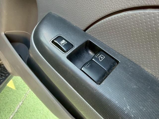 ＮＶ３５０キャラバンバン ロングＤＸ　両側スライドドア／パワーウィンドウ／キーレス　両側スライドドア／パワーウィンドウ／キーレス／ＥＴＣ／社外１５インチアルミ／６人乗り／ヘッドライトレベライザー／ＬＥＤヘッドライト／フルフラット／エアバック／パワステ／エアコン（8枚目）